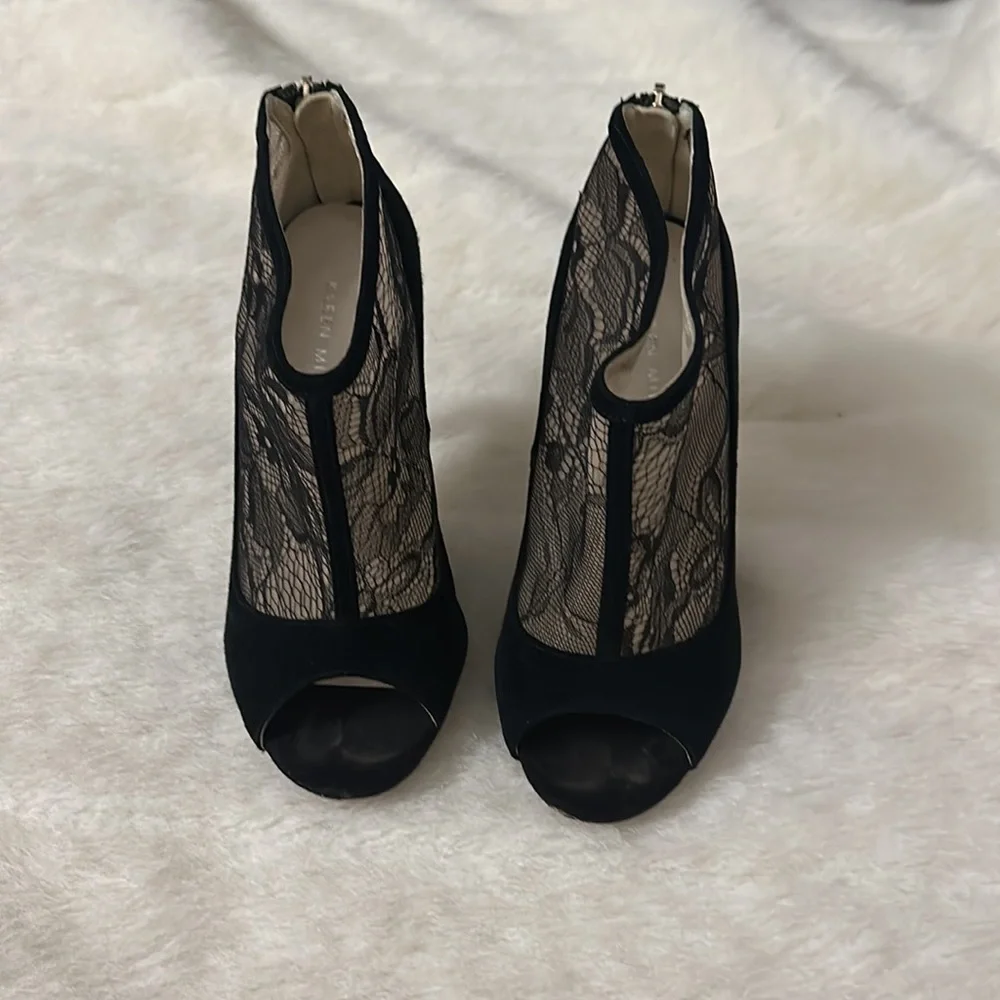 Karen Millen Size 36  lace / suede heeled booties - Picture 2 of 6